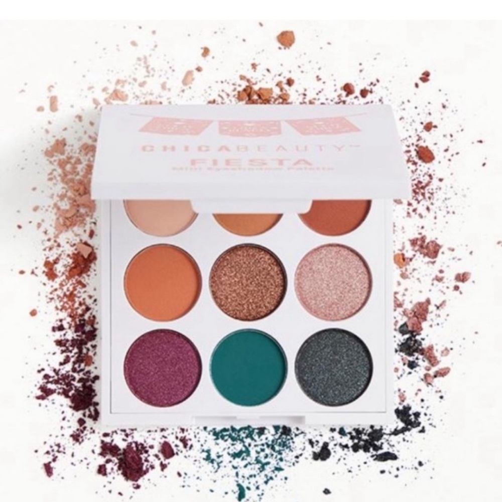 CHICA BEAUTY FIRSTA EYESHADOW PALETTE | Full Size | New In Box